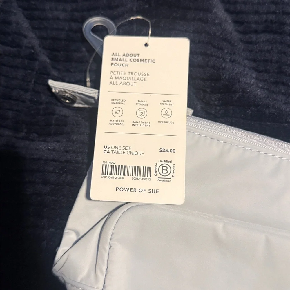 Athleta Light Blue Nylon Zip Cosmetic Pouch with Front Pocket